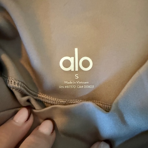 ALO Yoga Brown Leggings 7/8 size S - Picture 3 of 3